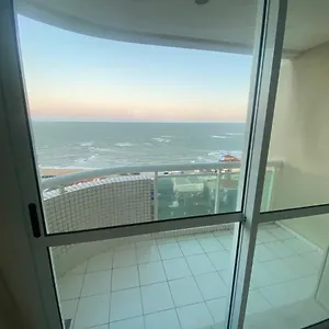 Flat Condominio Golden Vista Mar De Luxo Ate 4 Pessoas Macaé